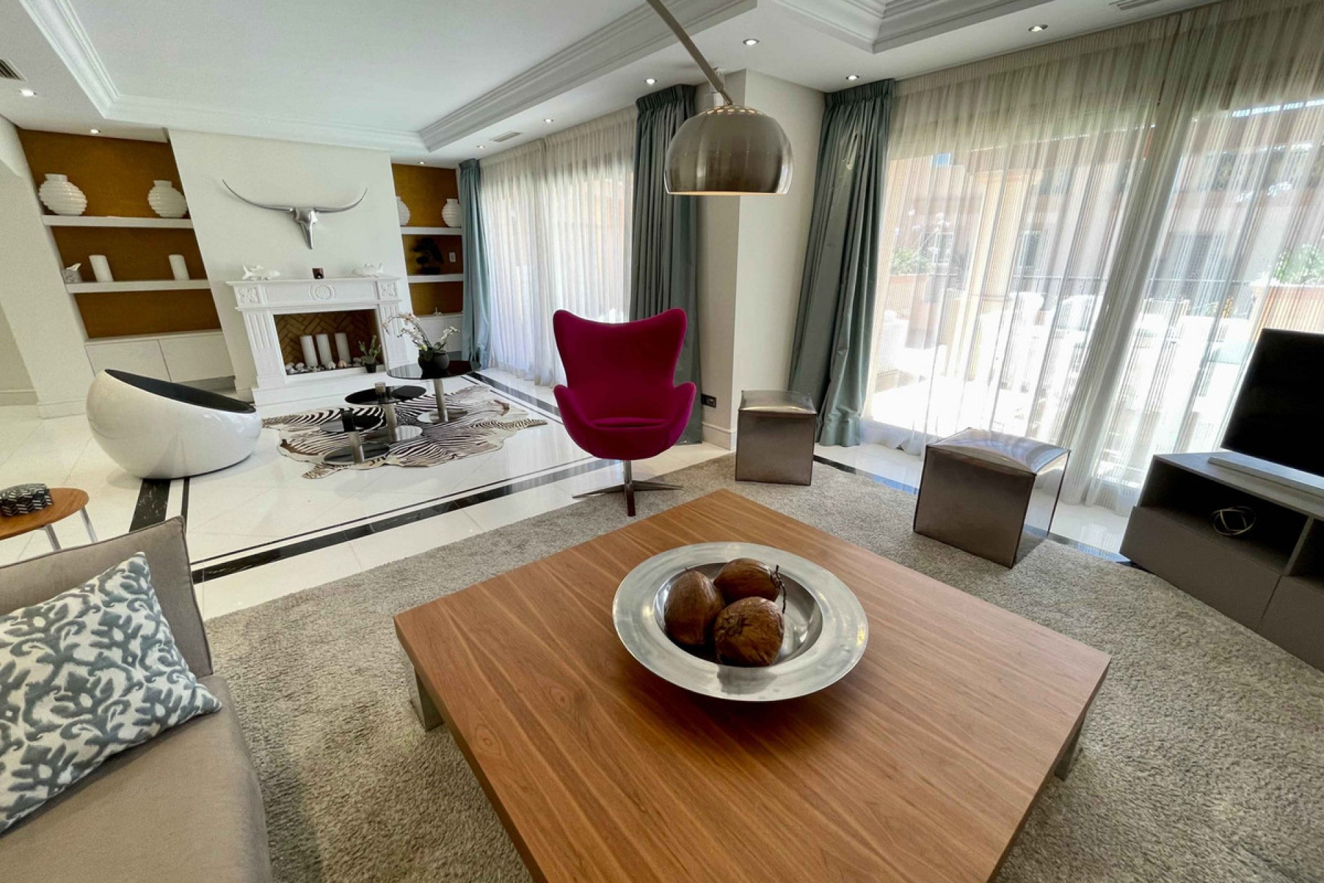 Resale - Apartment - Middle Floor Apartment - Marbella - Puerto Banús