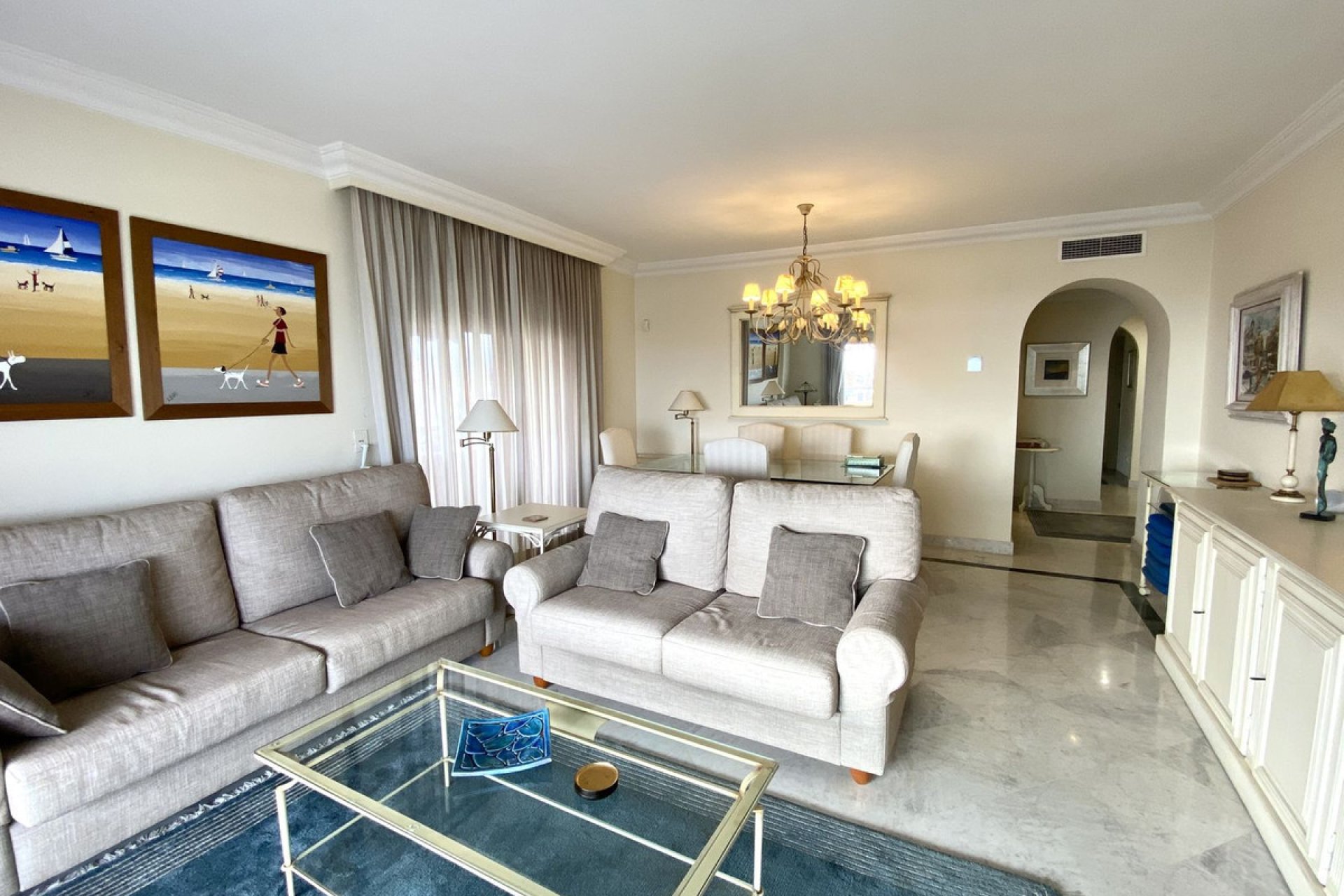 Resale - Apartment - Middle Floor Apartment - Marbella - Puerto Banús