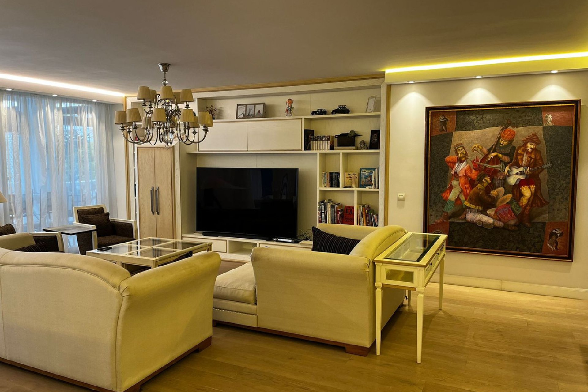 Resale - Apartment - Middle Floor Apartment - Marbella - Puerto Banús