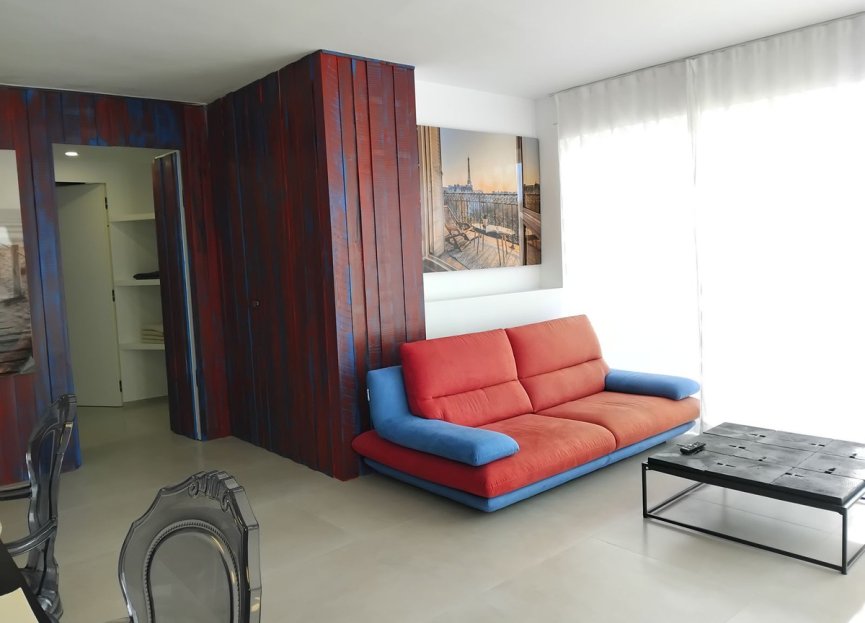 Resale - Apartment - Middle Floor Apartment - Marbella - Puerto Banús