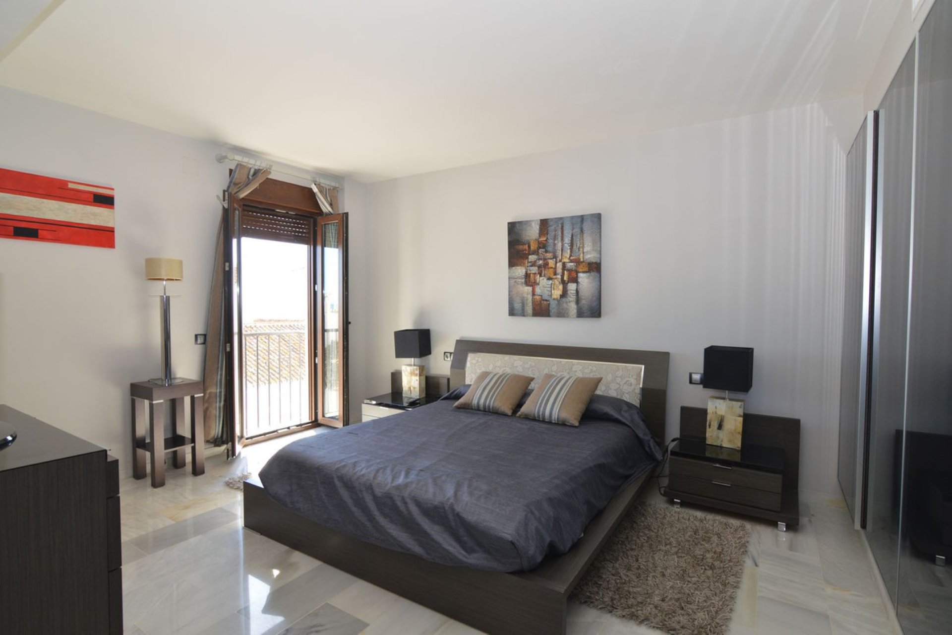 Resale - Apartment - Middle Floor Apartment - Marbella - Puerto Banús