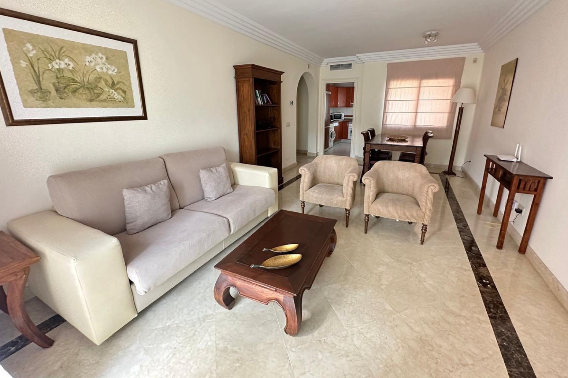 Resale - Apartment - Middle Floor Apartment - Marbella - Puerto Banús