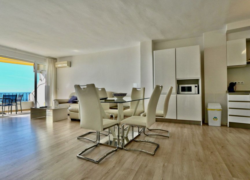 Resale - Apartment - Middle Floor Apartment - Marbella - Puerto de Cabopino