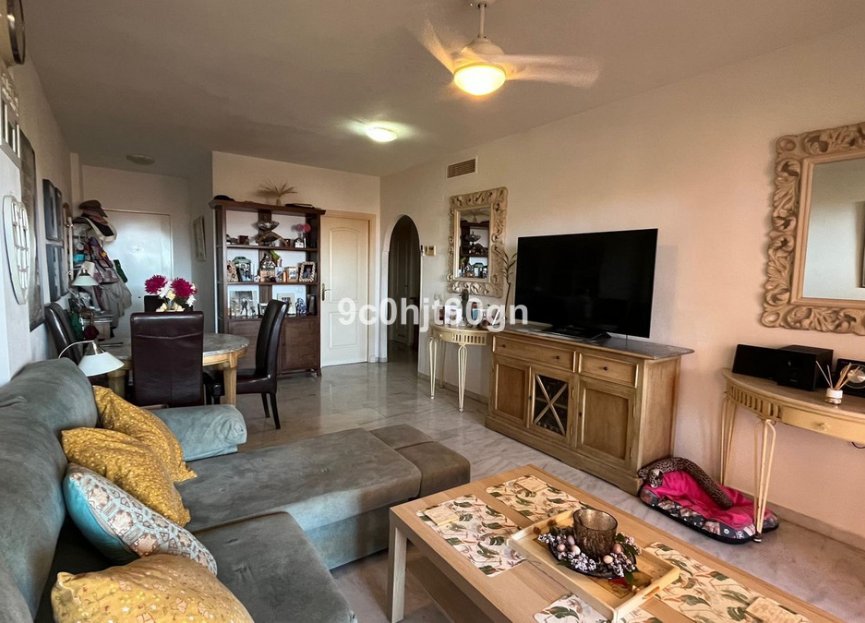 Resale - Apartment - Middle Floor Apartment - Marbella - Reserva de Marbella