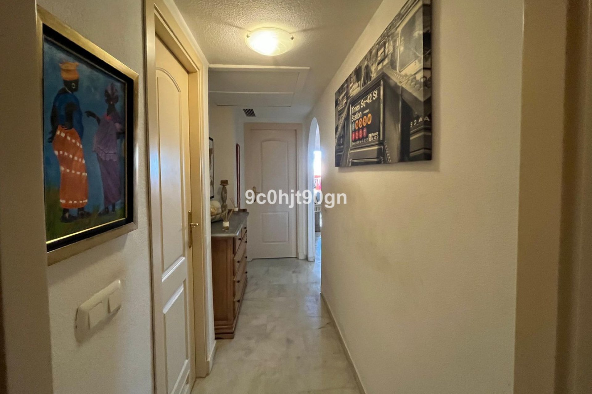 Resale - Apartment - Middle Floor Apartment - Marbella - Reserva de Marbella