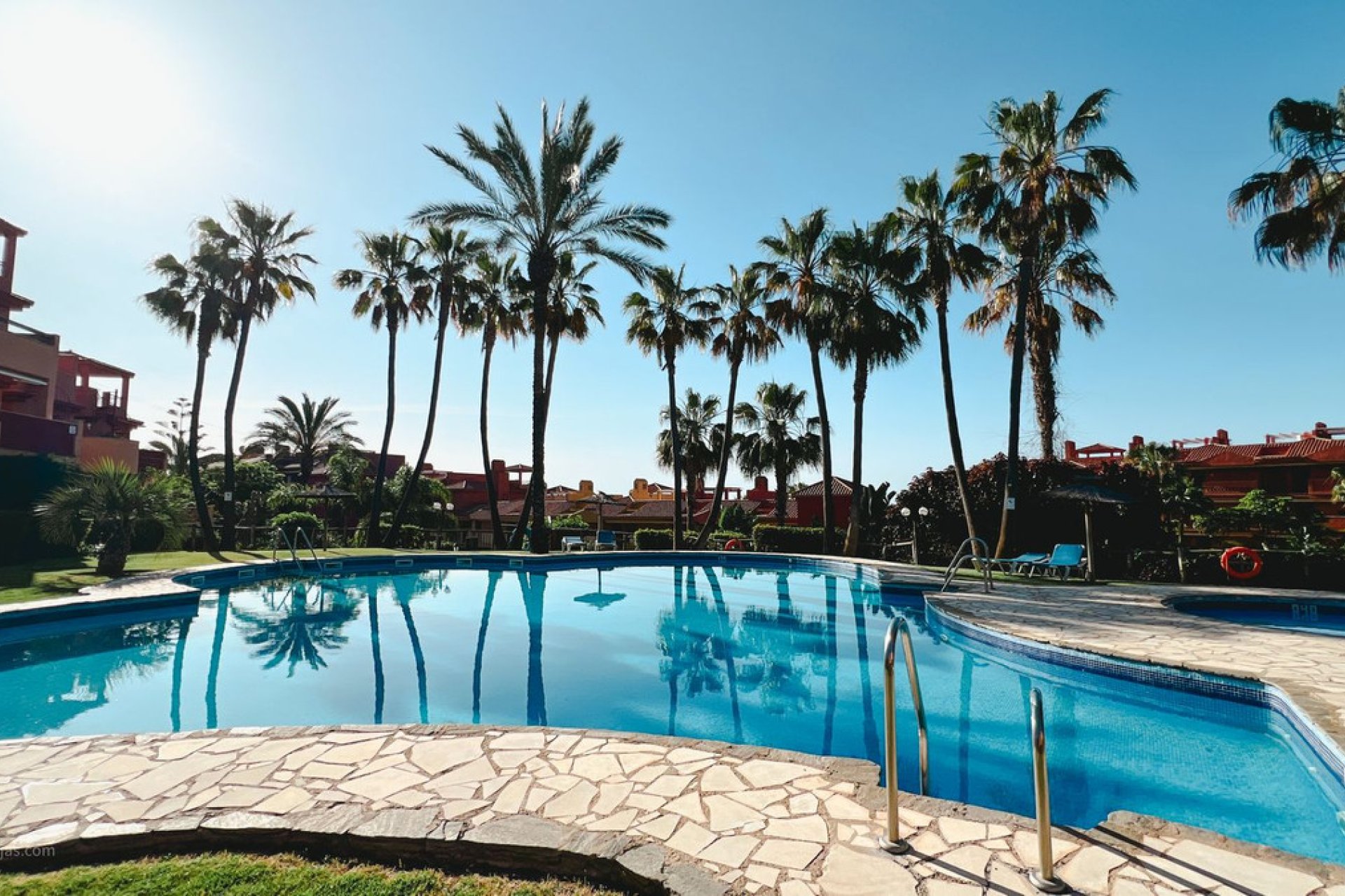 Resale - Apartment - Middle Floor Apartment - Marbella - Reserva de Marbella