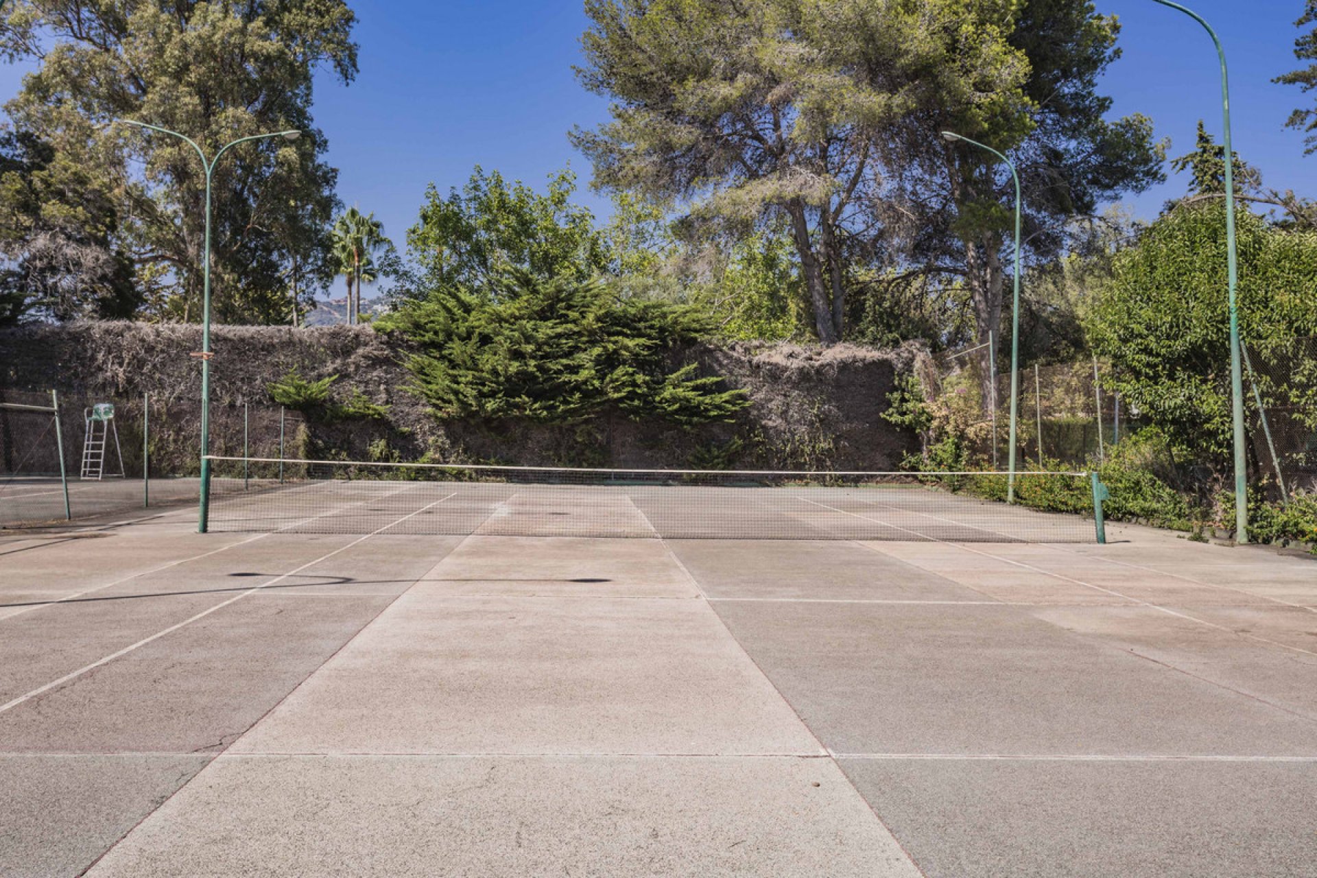 Resale - Apartment - Middle Floor Apartment - Marbella - Río Real