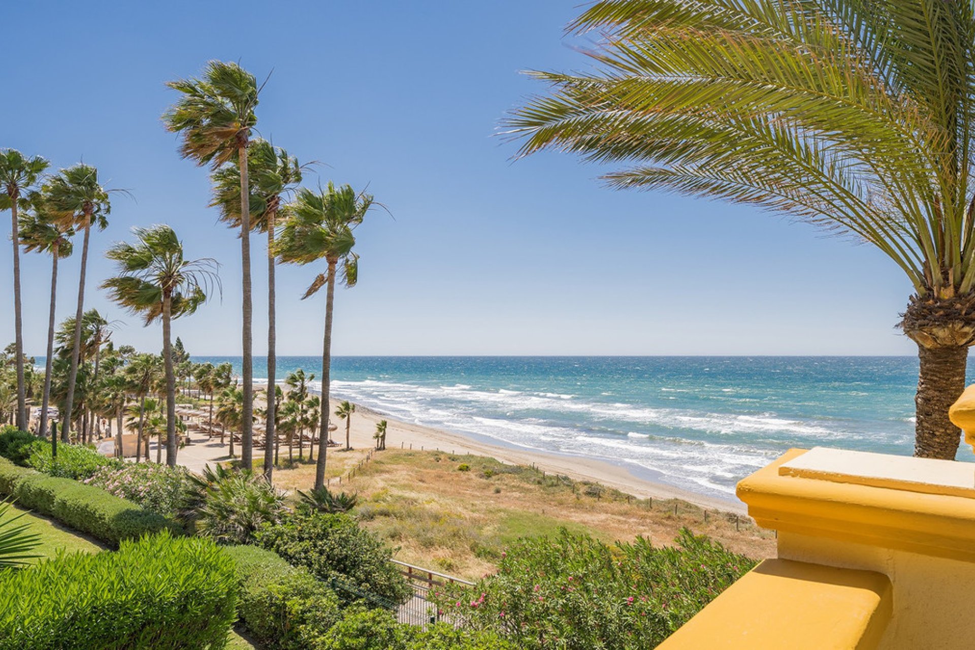 Resale - Apartment - Middle Floor Apartment - Marbella - Río Real