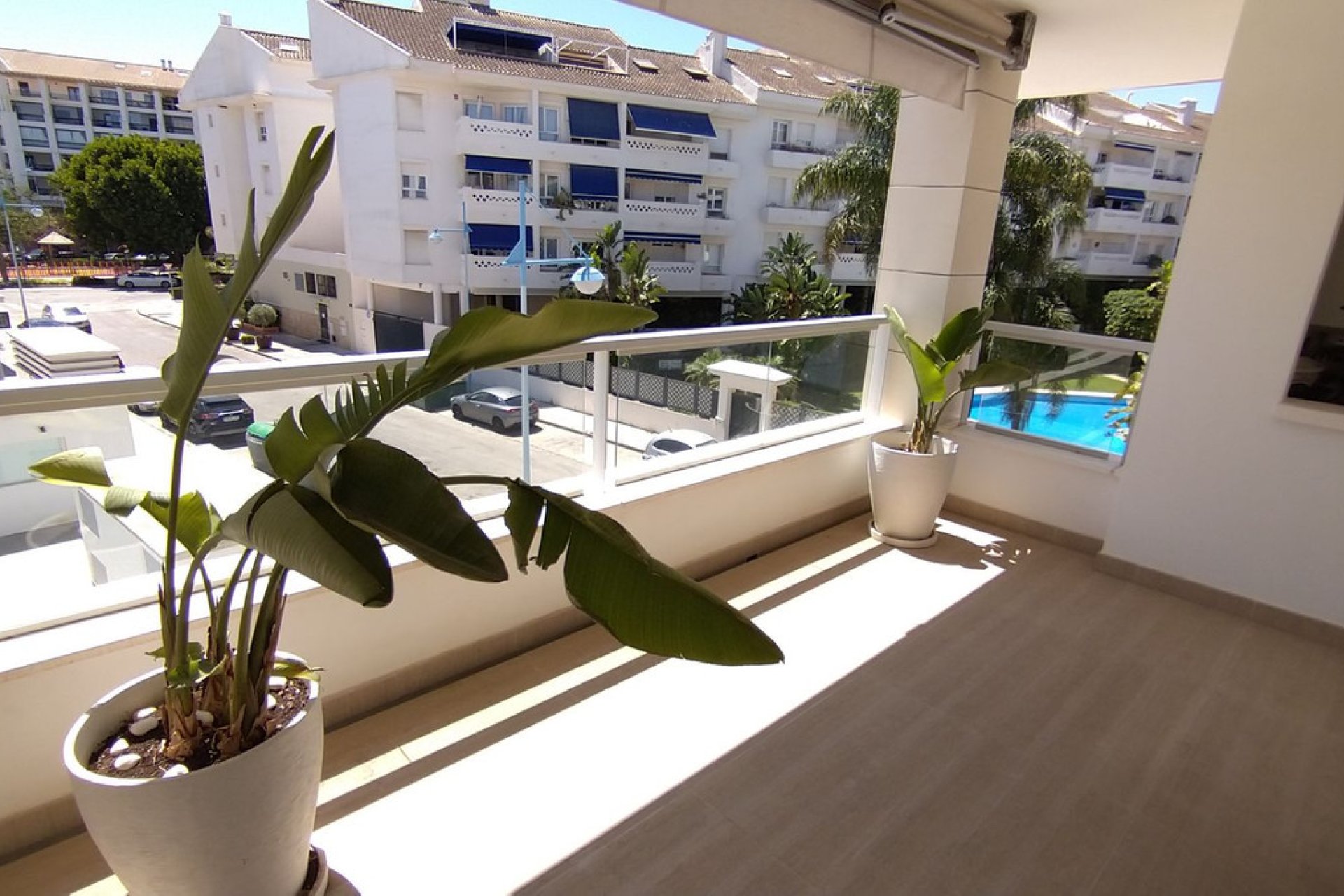 Resale - Apartment - Middle Floor Apartment - Marbella - San Pedro De Alcantara