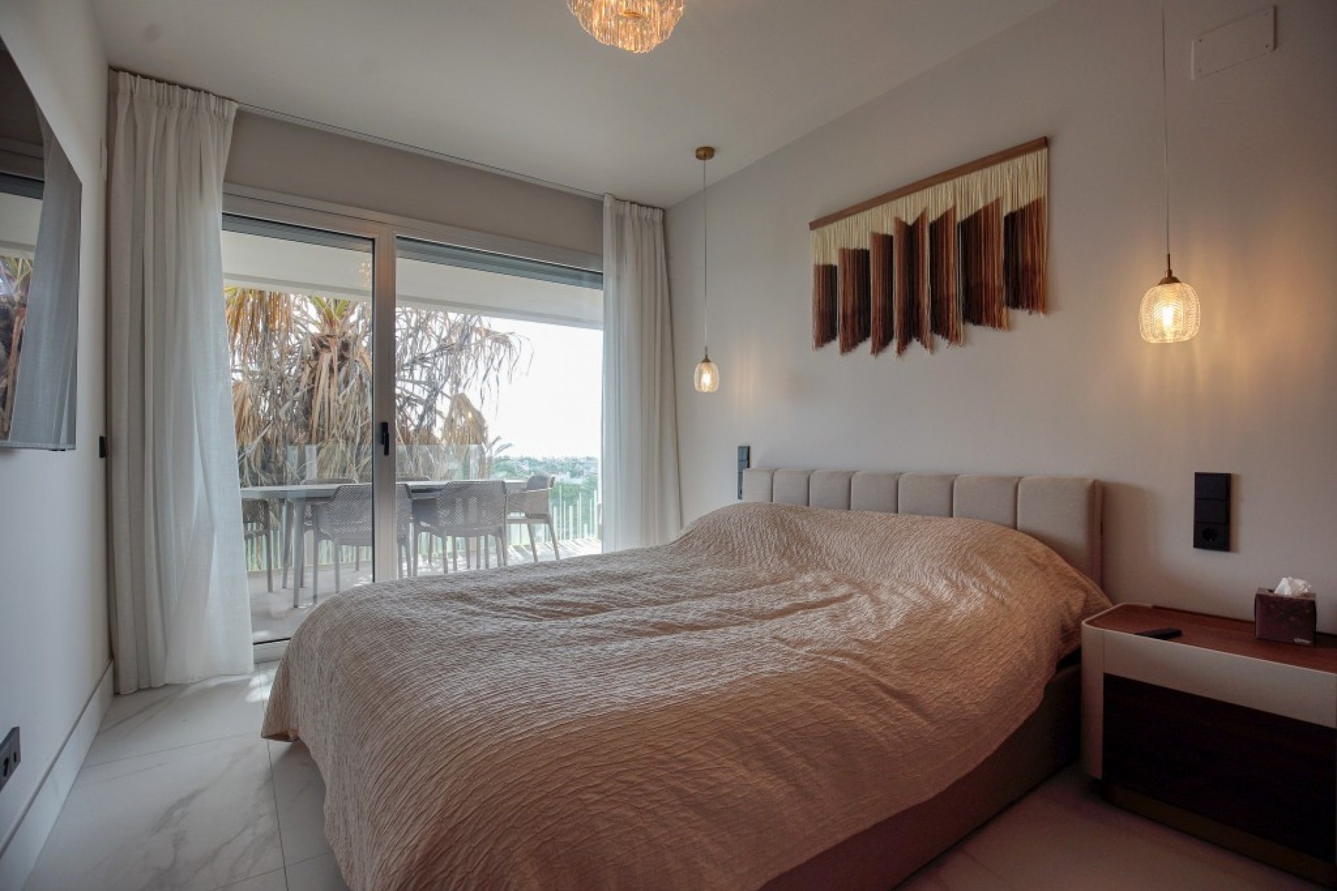 Resale - Apartment - Middle Floor Apartment - Marbella - San Pedro De Alcantara