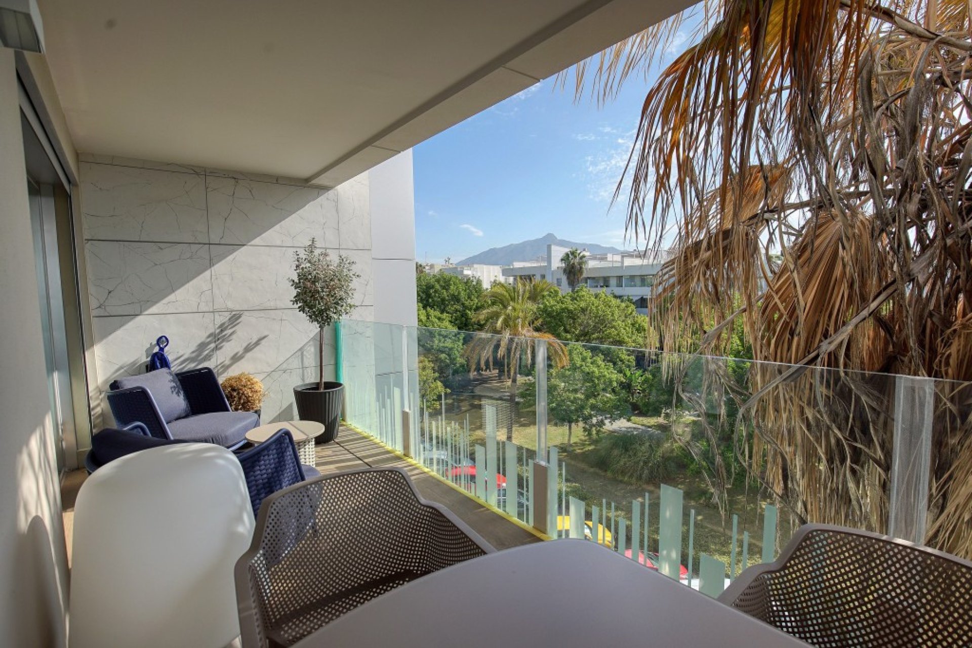 Resale - Apartment - Middle Floor Apartment - Marbella - San Pedro De Alcantara