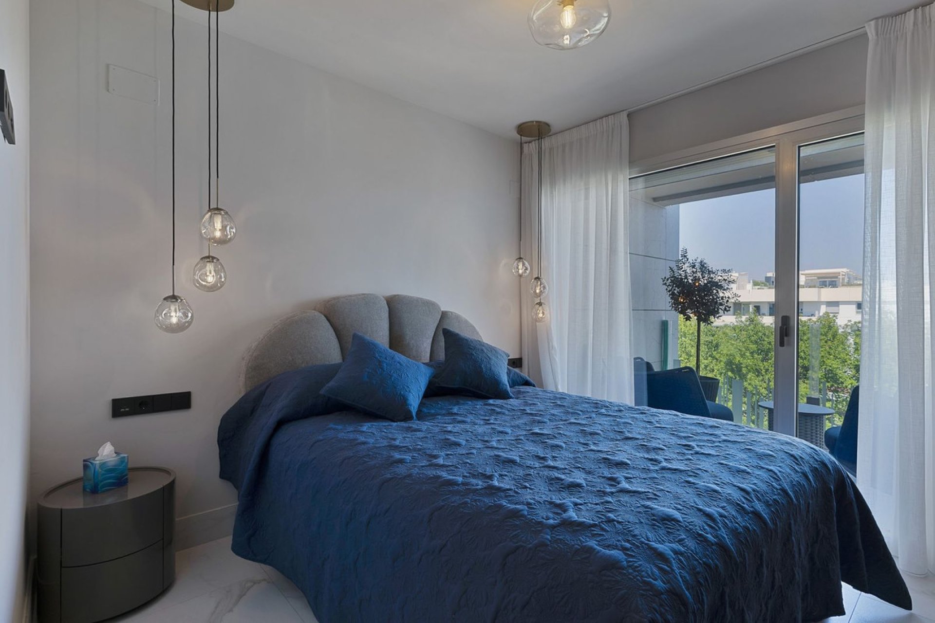 Resale - Apartment - Middle Floor Apartment - Marbella - San Pedro De Alcantara