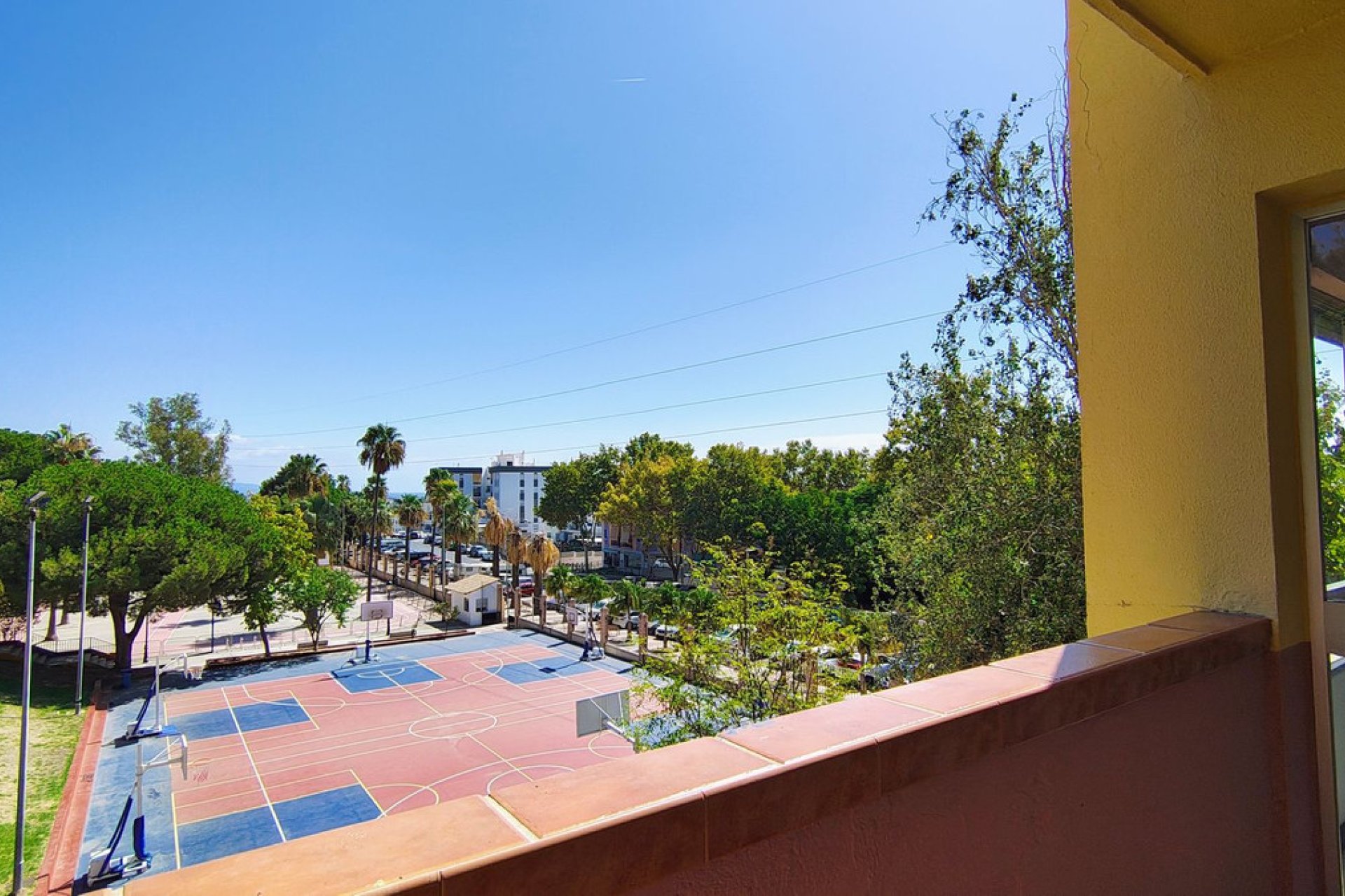 Resale - Apartment - Middle Floor Apartment - Marbella - San Pedro De Alcantara