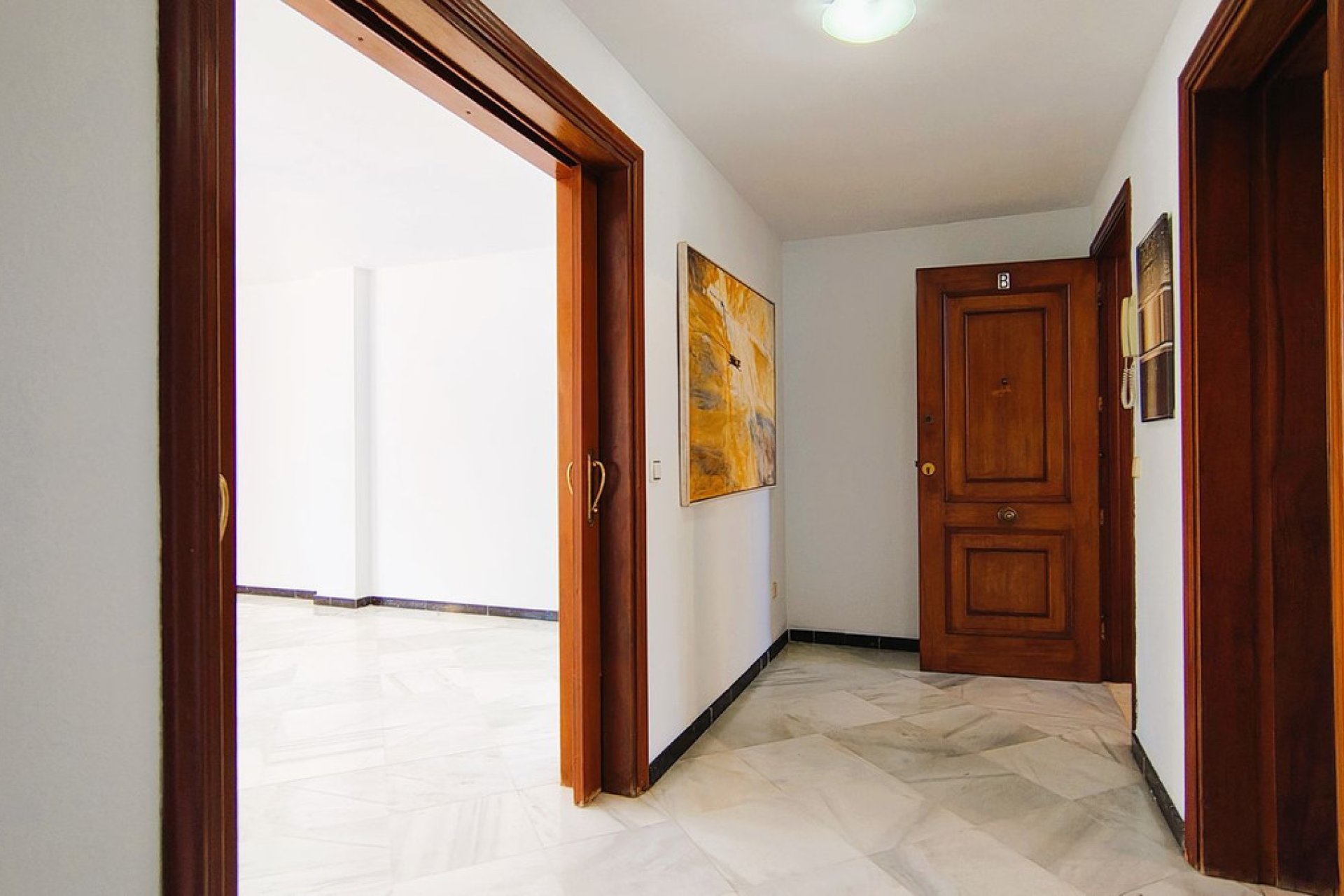 Resale - Apartment - Middle Floor Apartment - Marbella - San Pedro De Alcantara