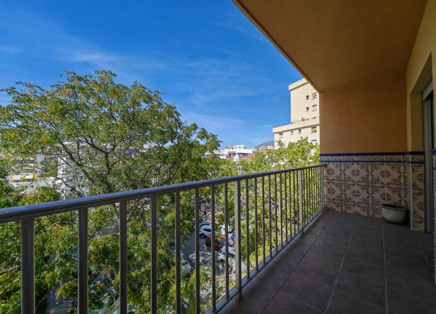 Resale - Apartment - Middle Floor Apartment - Marbella - San Pedro De Alcantara