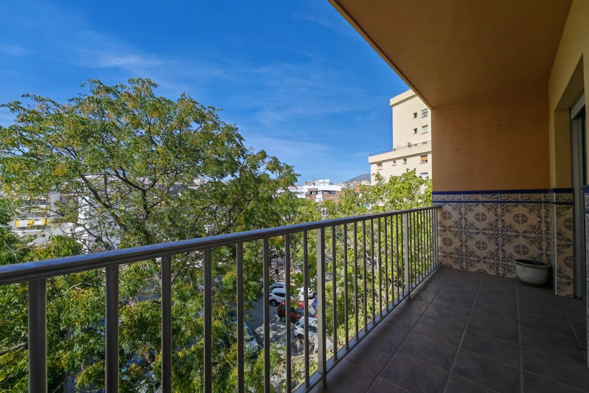Resale - Apartment - Middle Floor Apartment - Marbella - San Pedro De Alcantara