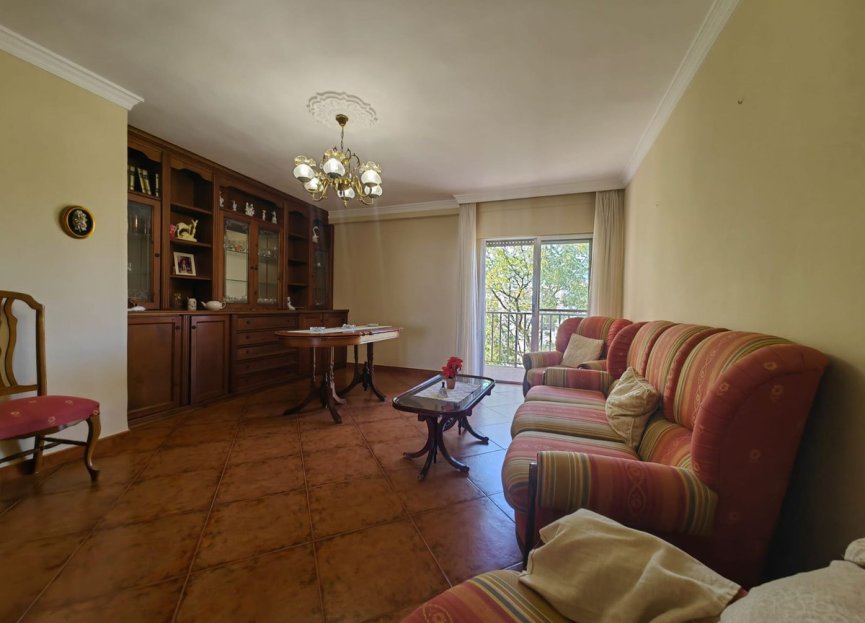 Resale - Apartment - Middle Floor Apartment - Marbella - San Pedro De Alcantara