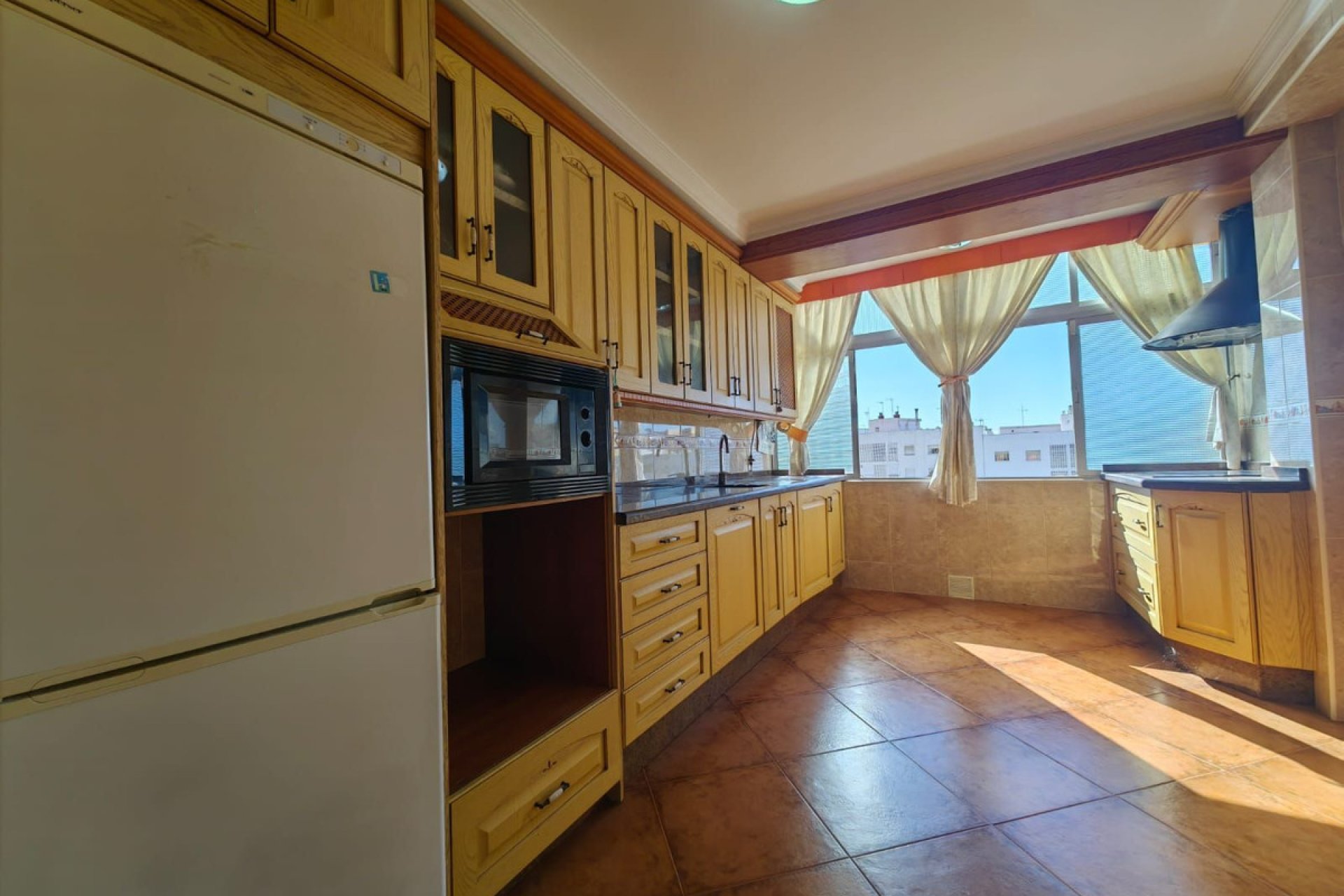 Resale - Apartment - Middle Floor Apartment - Marbella - San Pedro De Alcantara