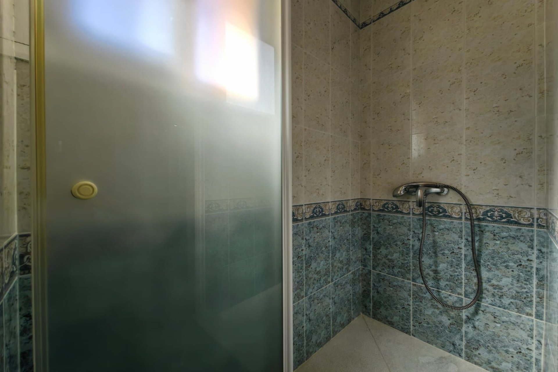 Resale - Apartment - Middle Floor Apartment - Marbella - San Pedro De Alcantara