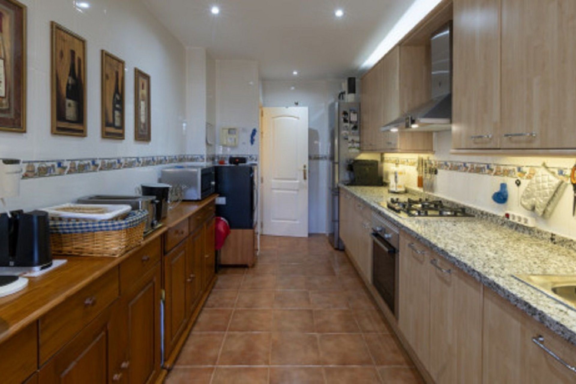 Resale - Apartment - Middle Floor Apartment - Marbella - San Pedro De Alcantara