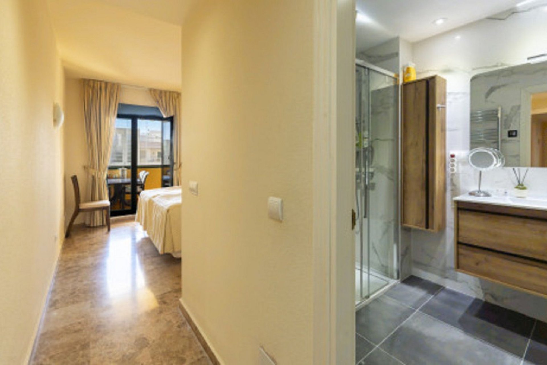 Resale - Apartment - Middle Floor Apartment - Marbella - San Pedro De Alcantara