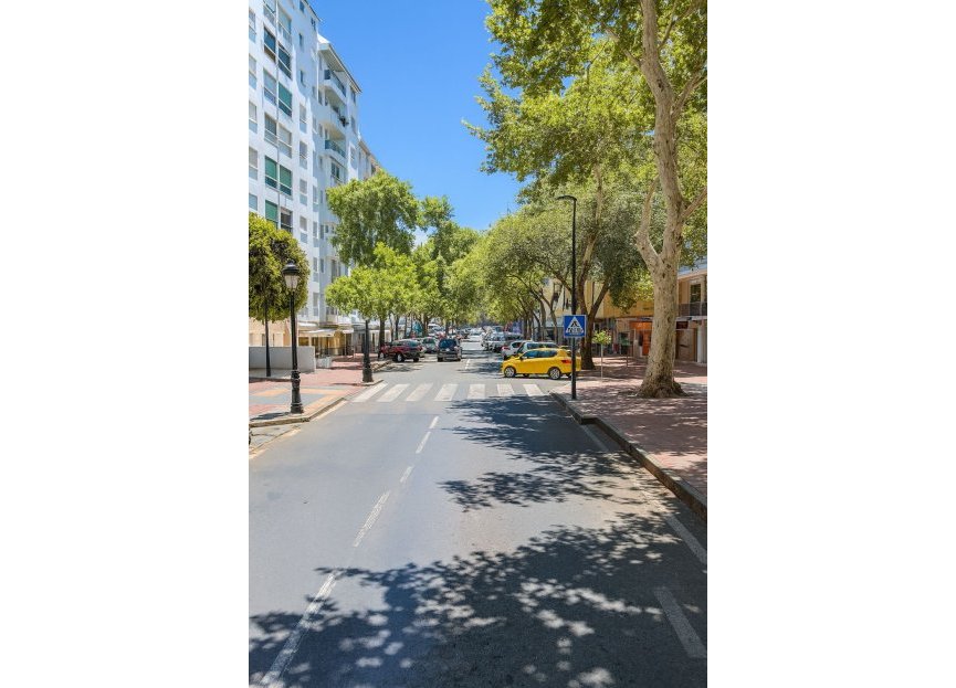 Resale - Apartment - Middle Floor Apartment - Marbella - San Pedro De Alcantara