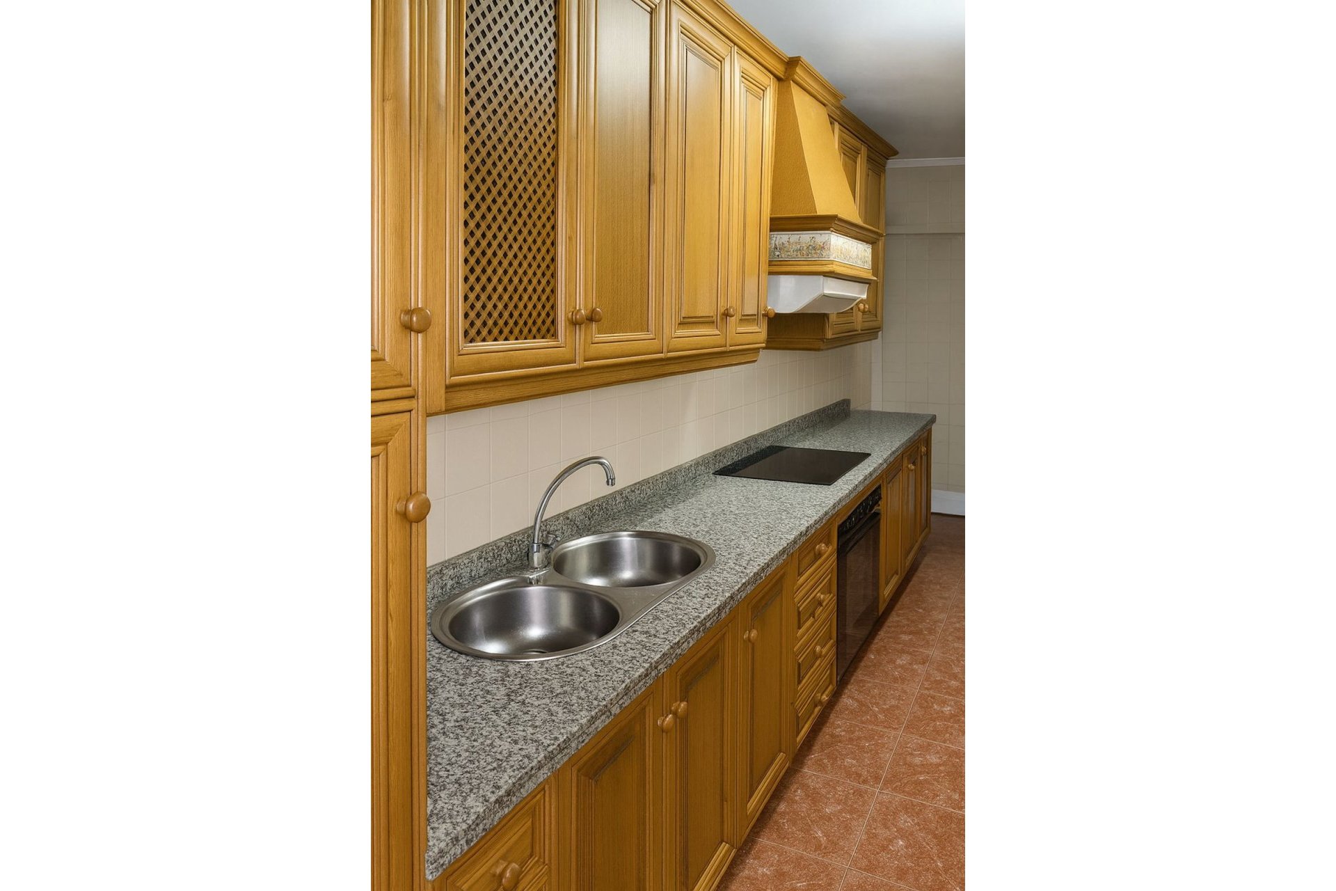 Resale - Apartment - Middle Floor Apartment - Marbella - San Pedro De Alcantara