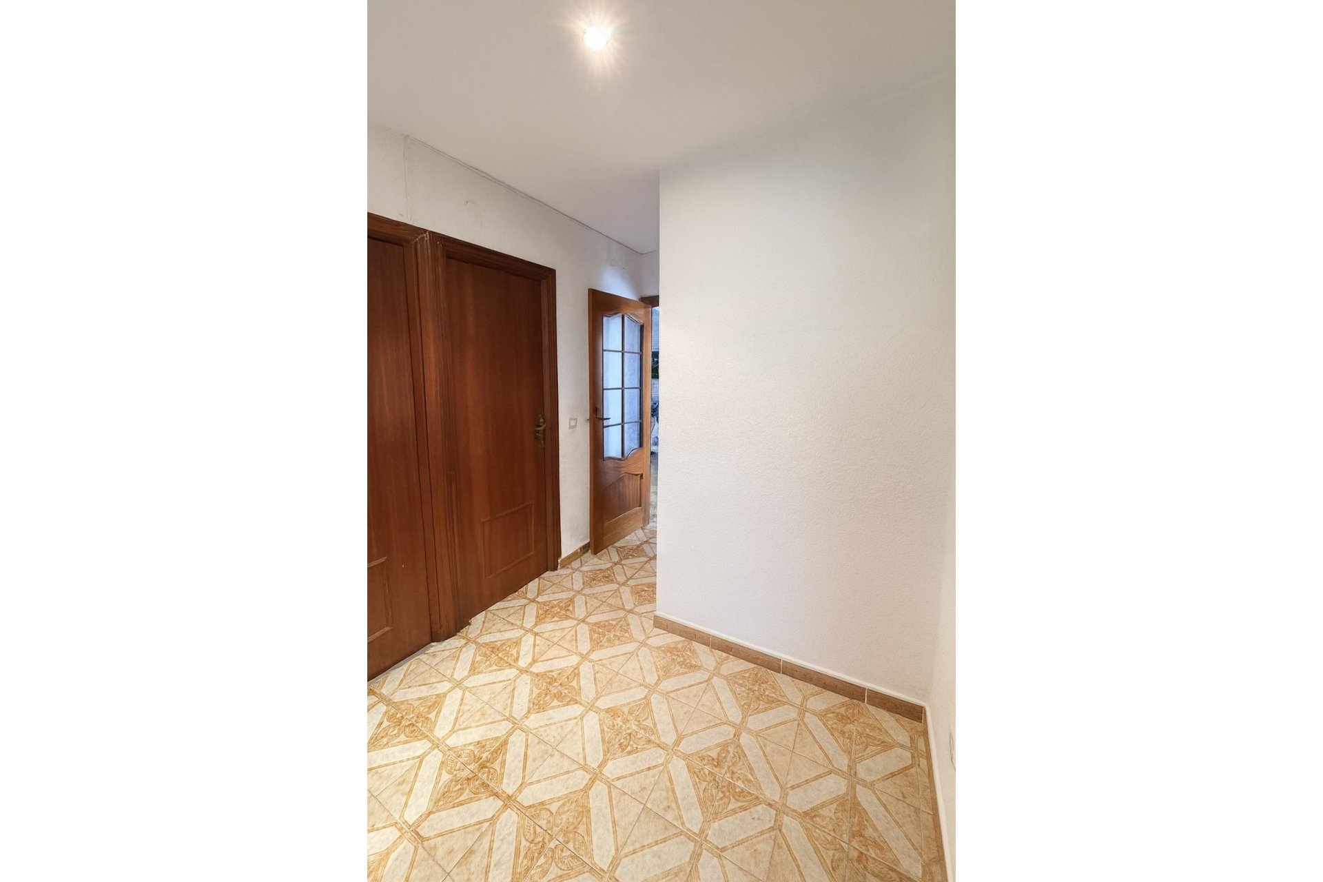 Resale - Apartment - Middle Floor Apartment - Marbella - San Pedro De Alcantara