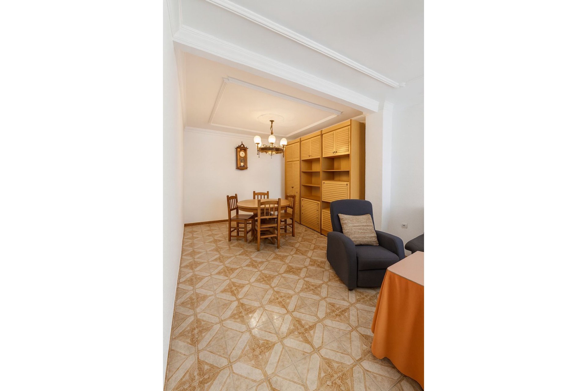 Resale - Apartment - Middle Floor Apartment - Marbella - San Pedro De Alcantara