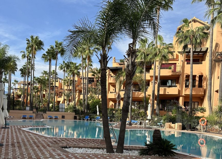 Resale - Apartment - Middle Floor Apartment - Marbella - San Pedro De Alcantara