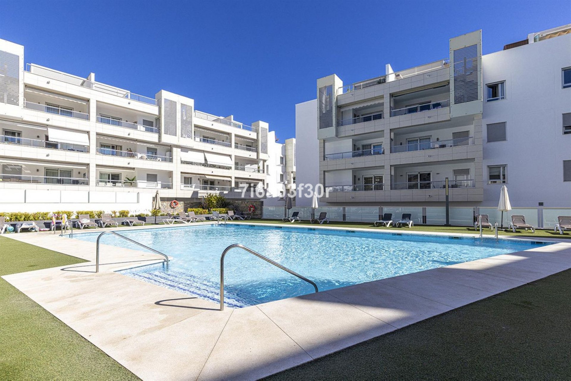 Resale - Apartment - Middle Floor Apartment - Marbella - San Pedro De Alcantara