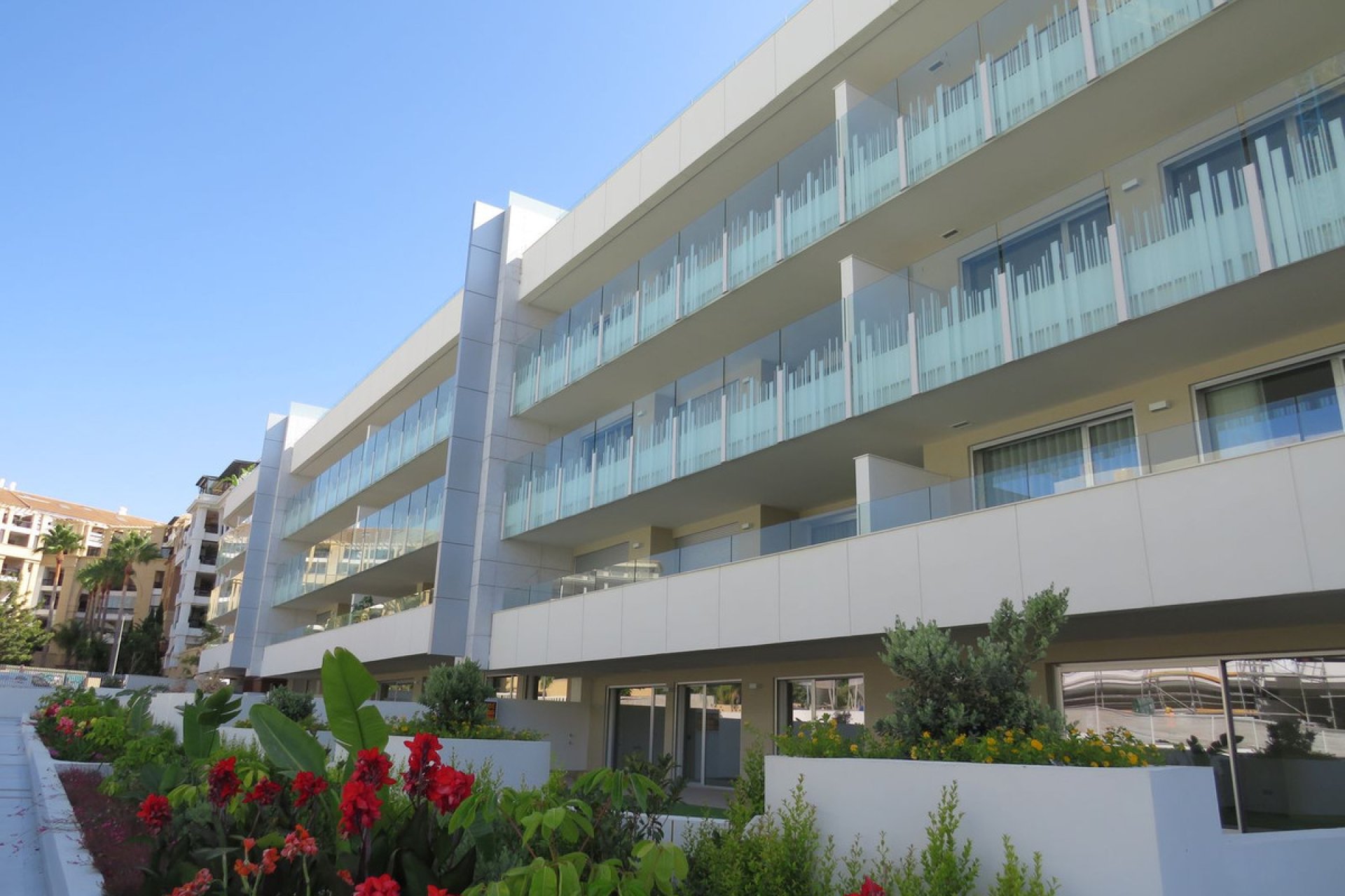 Resale - Apartment - Middle Floor Apartment - Marbella - San Pedro De Alcantara