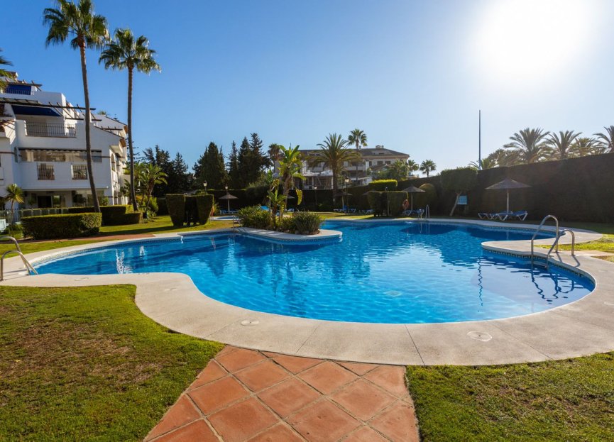 Resale - Apartment - Middle Floor Apartment - Marbella - San Pedro De Alcantara