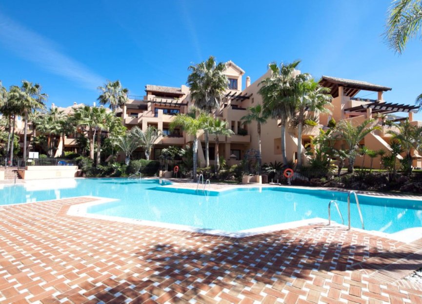 Resale - Apartment - Middle Floor Apartment - Marbella - San Pedro De Alcantara