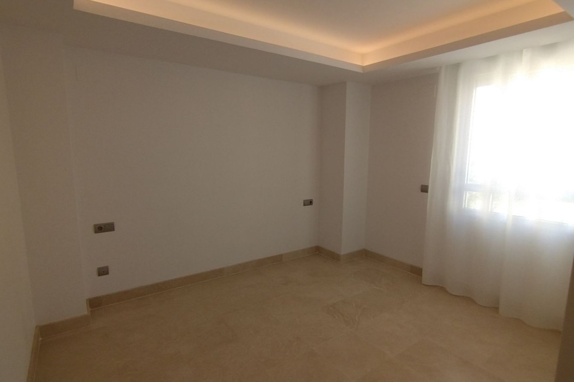 Resale - Apartment - Middle Floor Apartment - Marbella - San Pedro De Alcantara