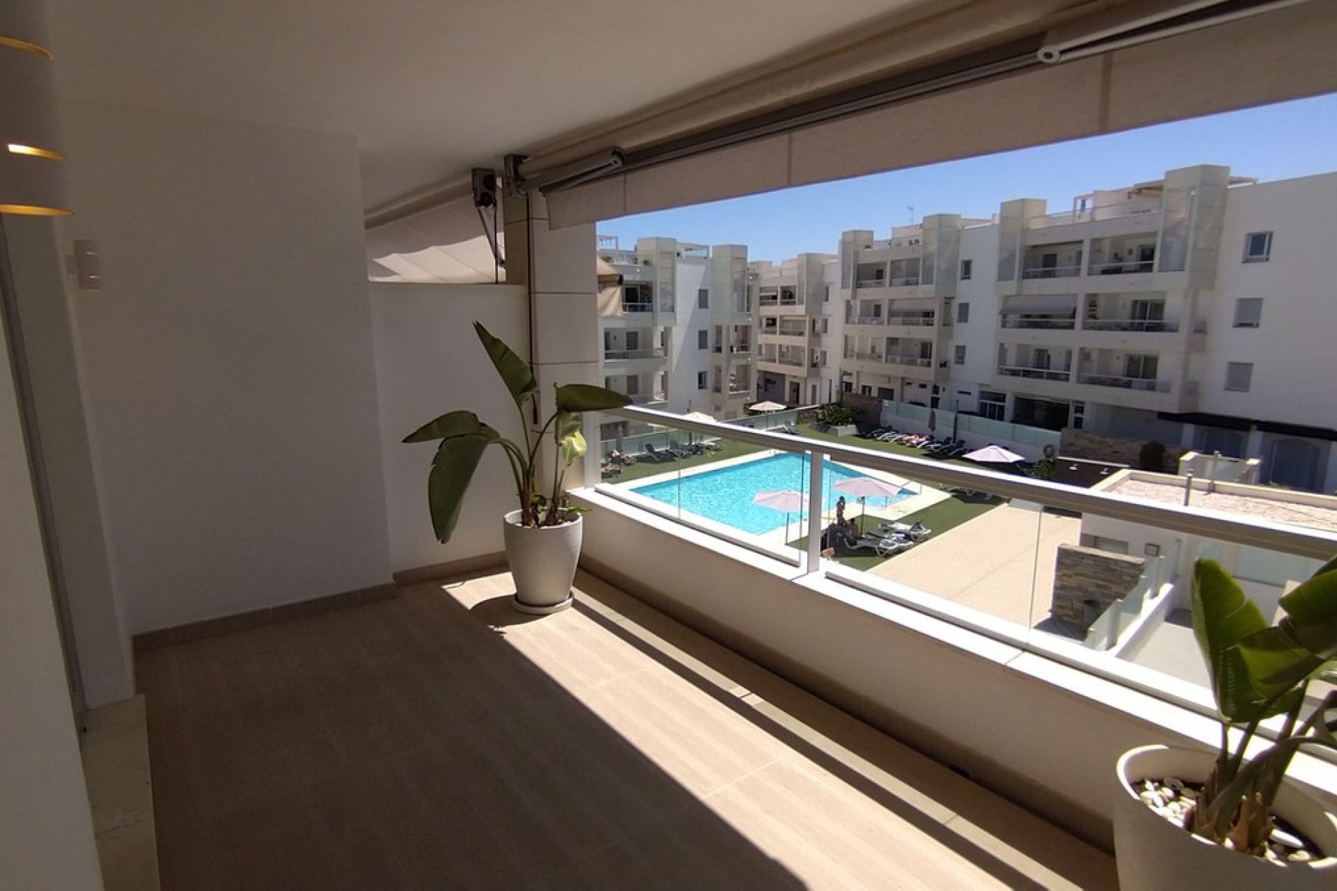 Resale - Apartment - Middle Floor Apartment - Marbella - San Pedro De Alcantara