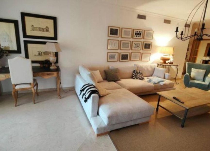 Resale - Apartment - Middle Floor Apartment - Marbella - San Pedro De Alcantara