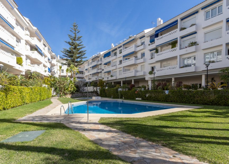 Resale - Apartment - Middle Floor Apartment - Marbella - San Pedro De Alcantara