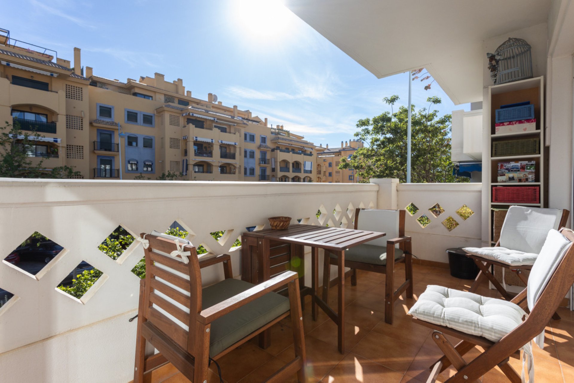 Resale - Apartment - Middle Floor Apartment - Marbella - San Pedro De Alcantara