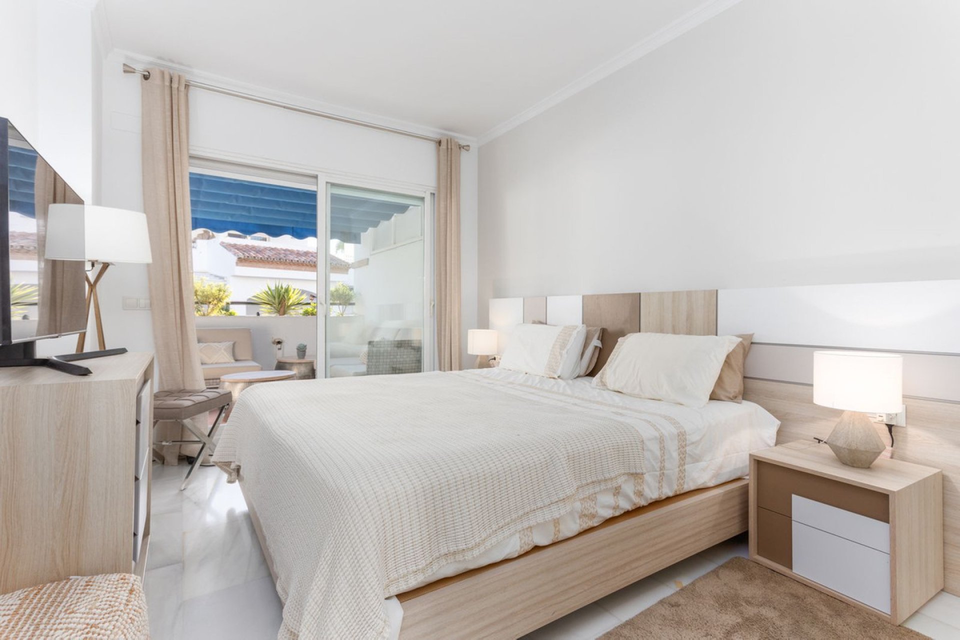 Resale - Apartment - Middle Floor Apartment - Marbella - San Pedro De Alcantara