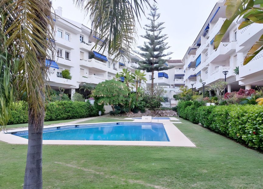 Resale - Apartment - Middle Floor Apartment - Marbella - San Pedro De Alcantara