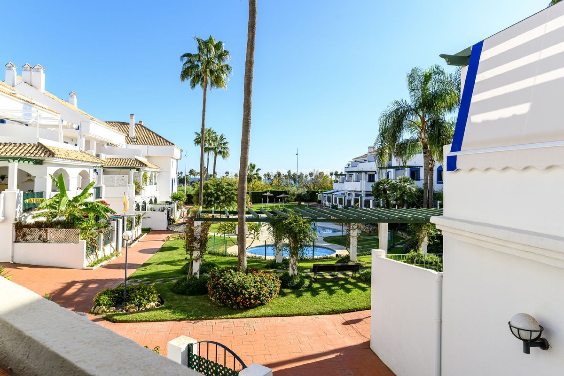 Resale - Apartment - Middle Floor Apartment - Marbella - San Pedro De Alcantara