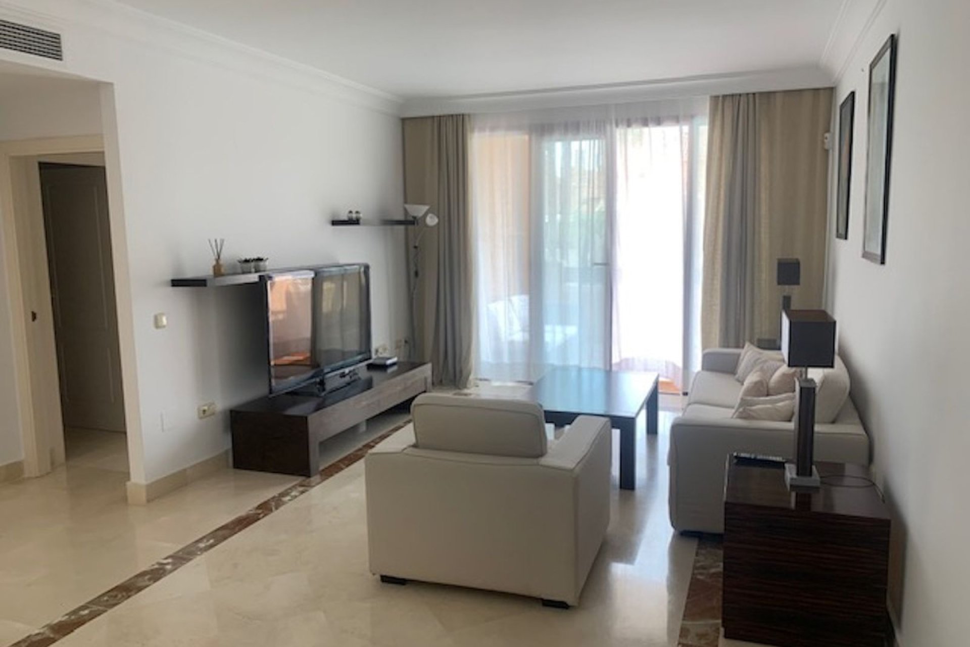 Resale - Apartment - Middle Floor Apartment - Marbella - San Pedro De Alcantara