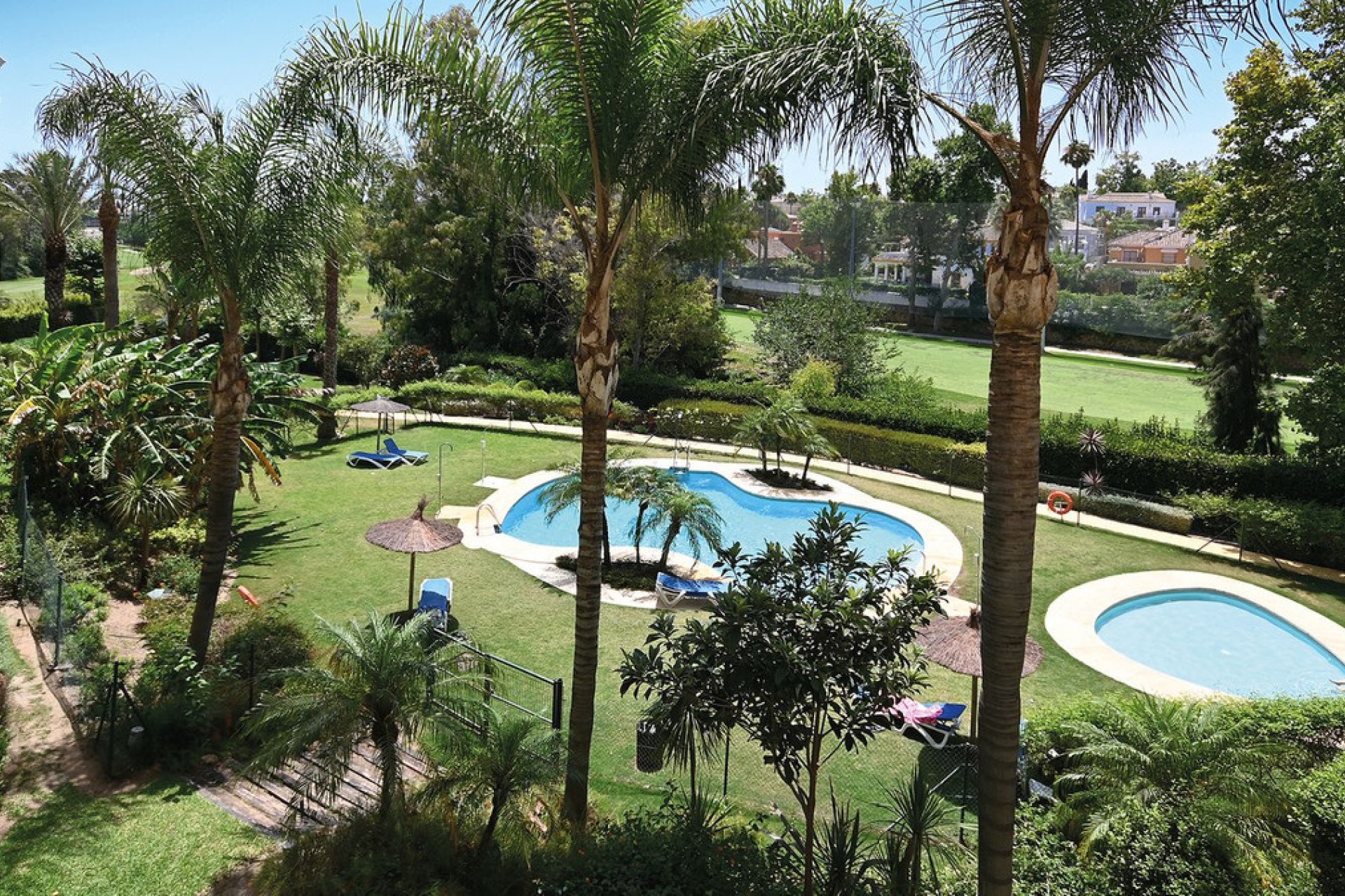 Resale - Apartment - Middle Floor Apartment - Marbella - San Pedro De Alcantara