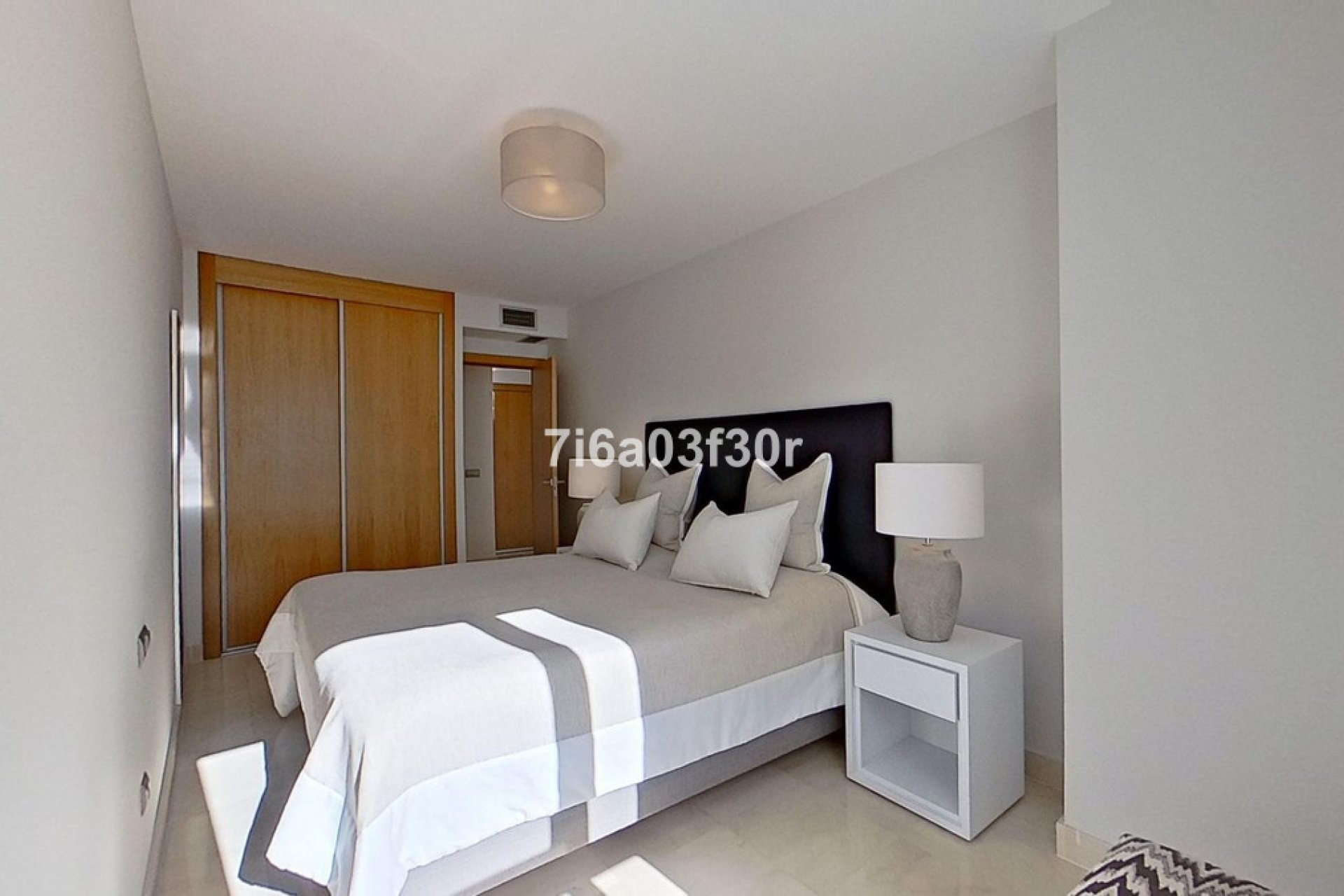 Resale - Apartment - Middle Floor Apartment - Marbella - San Pedro De Alcantara