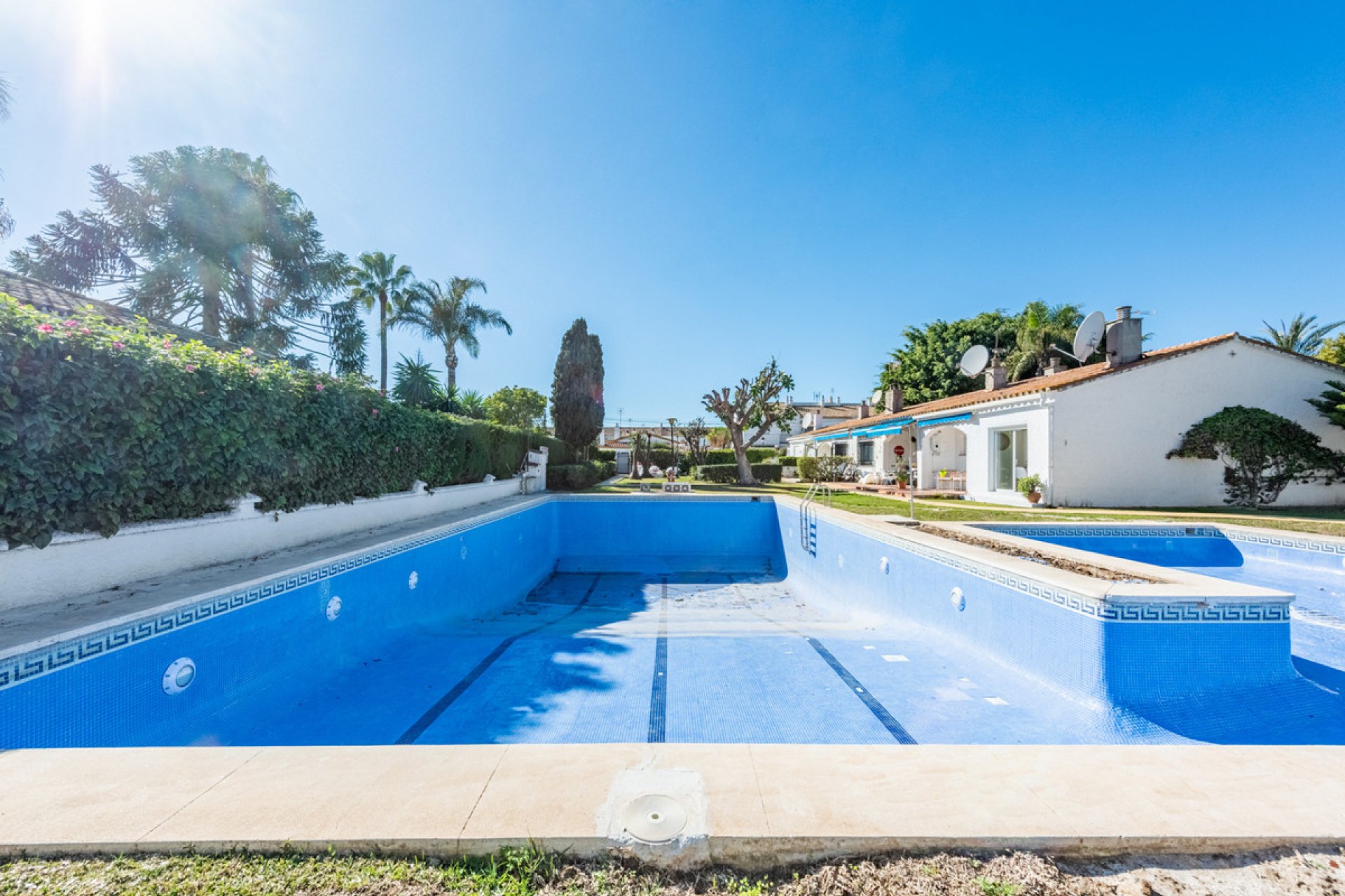 Resale - Apartment - Middle Floor Apartment - Marbella - San Pedro De Alcantara