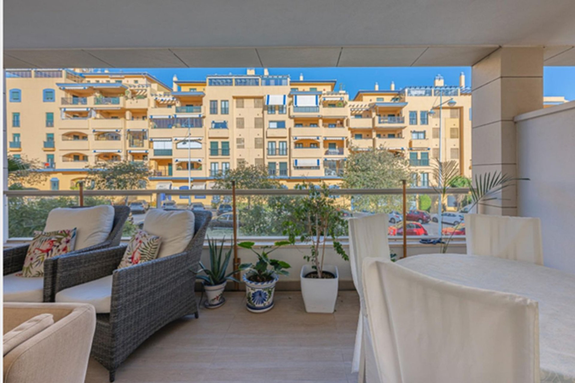 Resale - Apartment - Middle Floor Apartment - Marbella - San Pedro De Alcantara