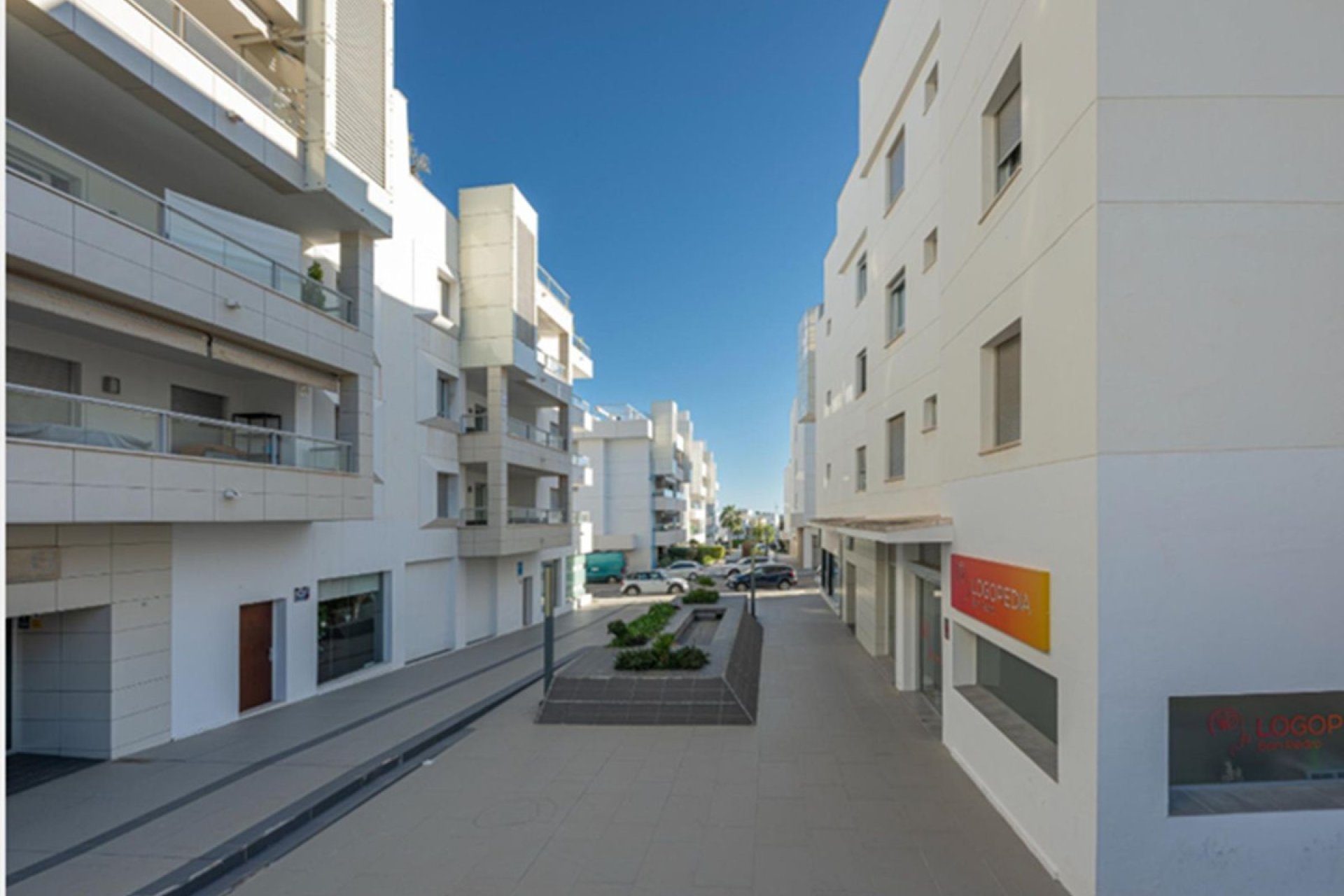 Resale - Apartment - Middle Floor Apartment - Marbella - San Pedro De Alcantara