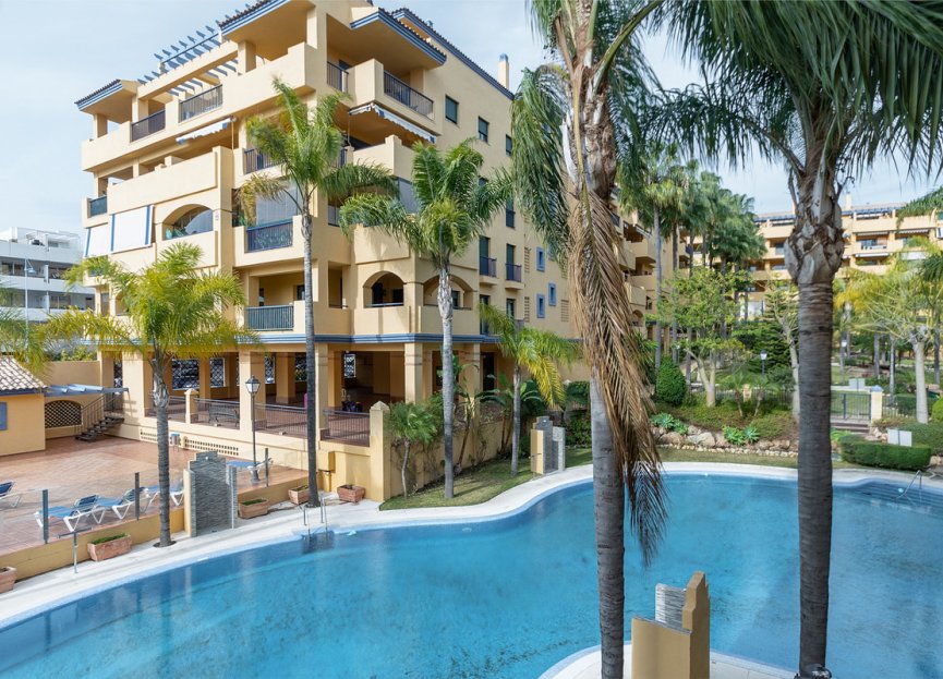 Resale - Apartment - Middle Floor Apartment - Marbella - San Pedro De Alcantara