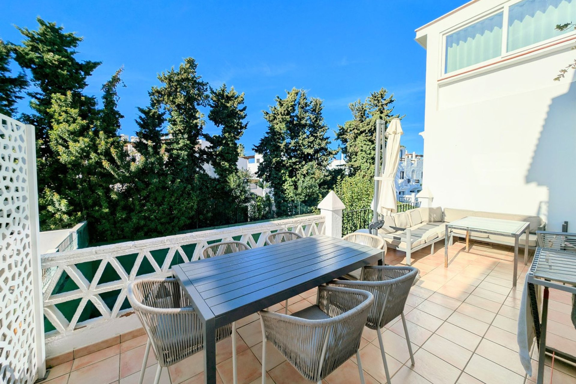 Resale - Apartment - Middle Floor Apartment - Marbella - San Pedro De Alcantara